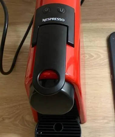 En Rez-de-jardin Arbore Avec Acces Piscine Et Clim ヴィルヌーヴ・レ・ザヴィニョン