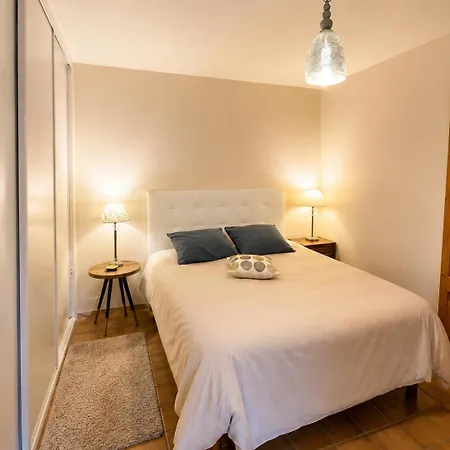 Climatise Avec Grande Piscine Privative Et Parking Villeneuve-les-Avignon